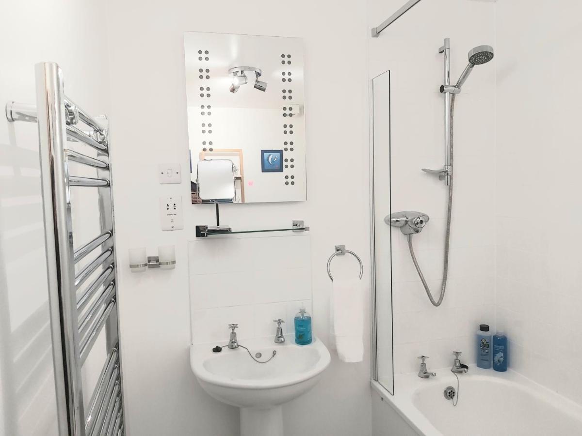 Inverness City Centre Apartment With Elevator And Google Chromecast Buitenkant foto